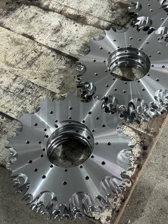 Quelle est la fonction principale d'un pignon dans un équipement mécanique ?