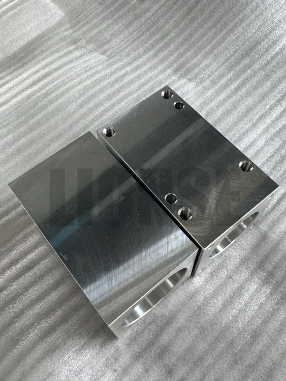 Pourquoi les machines-outils et pièces d'équipement de traitement de l'aluminium sont-elles préférées ?